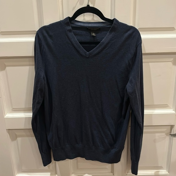 Banana Republic men’s sweater - Picture 1 of 4